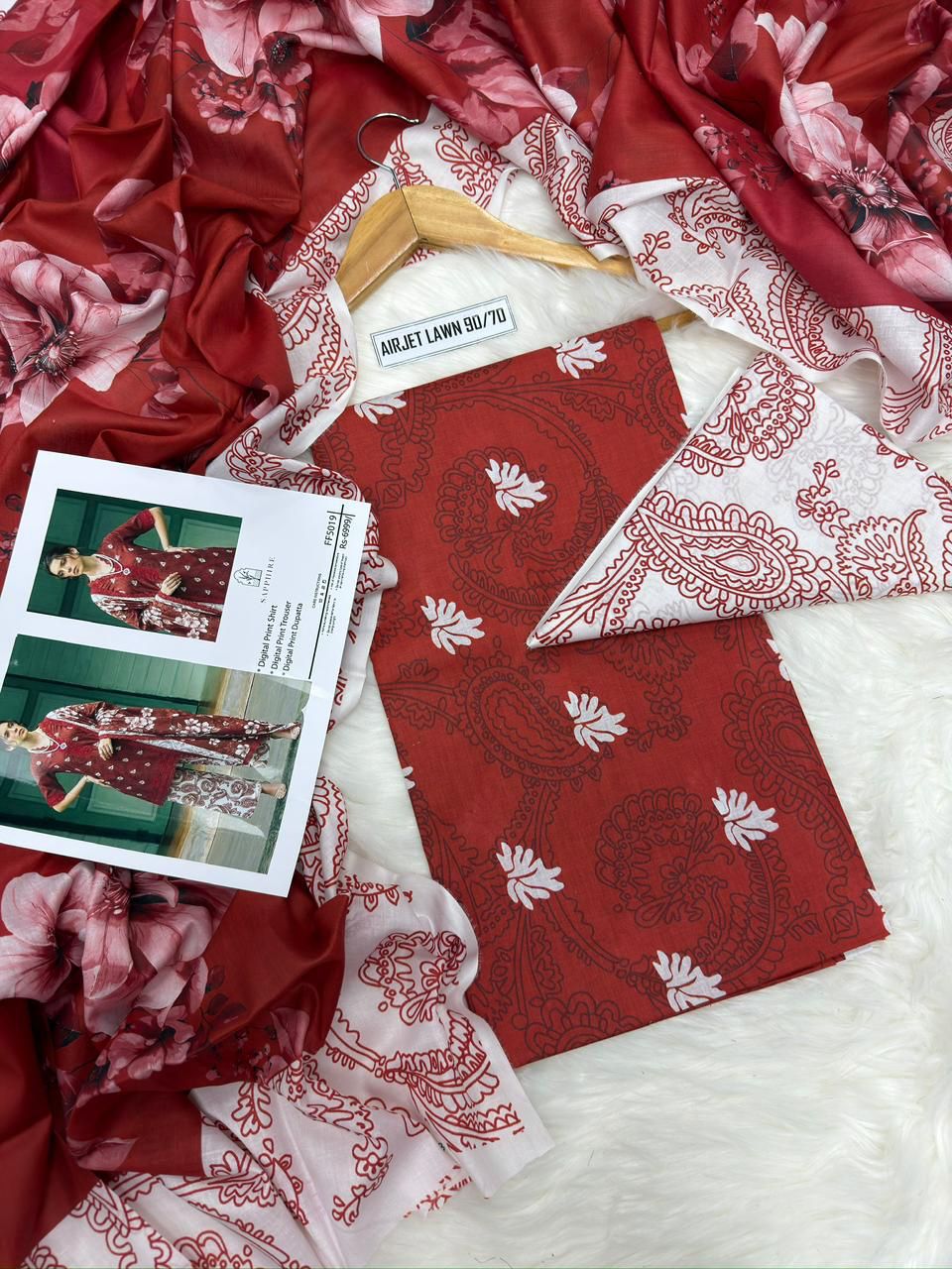 Sapphire Printed Lawn 3 Piece Suit Dubai - Summer 2026 | Code FF-5019 Design E